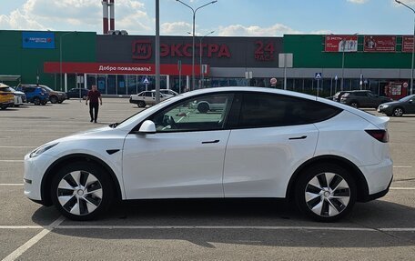 Tesla Model Y I, 2021 год, 3 700 000 рублей, 6 фотография