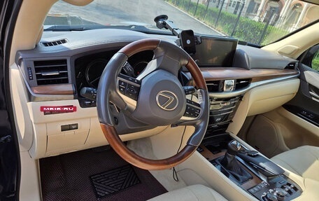 Lexus LX III, 2016 год, 6 690 000 рублей, 17 фотография