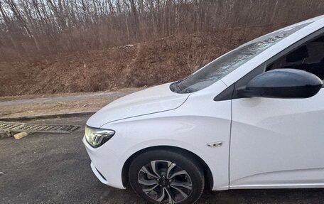 Chevrolet Monza, 2020 год, 1 700 000 рублей, 11 фотография