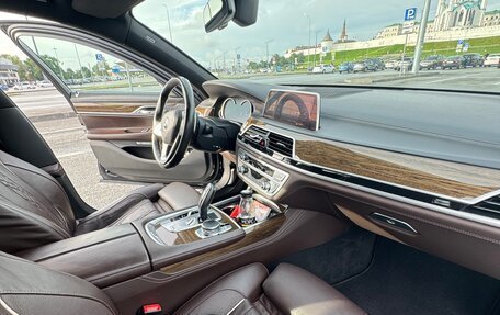 BMW 7 серия, 2016 год, 4 500 000 рублей, 16 фотография