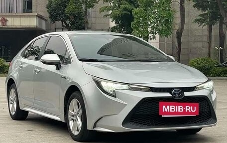 Toyota Corolla, 2022 год, 1 620 000 рублей, 2 фотография