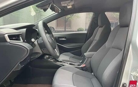 Toyota Corolla, 2022 год, 1 620 000 рублей, 5 фотография