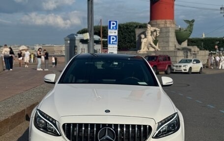 Mercedes-Benz C-Класс, 2014 год, 2 200 000 рублей, 2 фотография