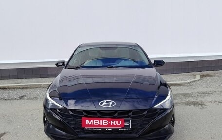 Hyundai Elantra VI рестайлинг, 2021 год, 1 749 000 рублей, 2 фотография