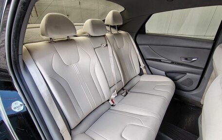 Hyundai Elantra VI рестайлинг, 2021 год, 1 749 000 рублей, 17 фотография
