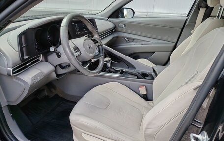 Hyundai Elantra VI рестайлинг, 2021 год, 1 749 000 рублей, 6 фотография