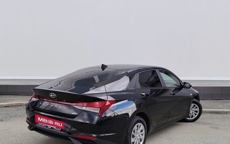 Hyundai Elantra VI рестайлинг, 2021 год, 1 749 000 рублей, 4 фотография