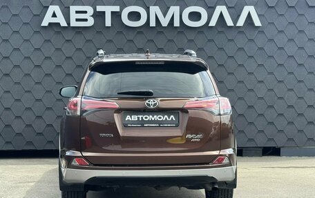 Toyota RAV4, 2016 год, 2 500 000 рублей, 4 фотография