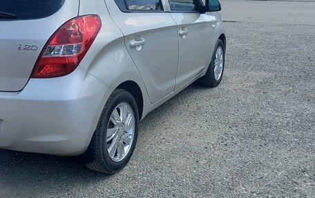 Hyundai i20 IB рестайлинг, 2010 год, 5 фотография