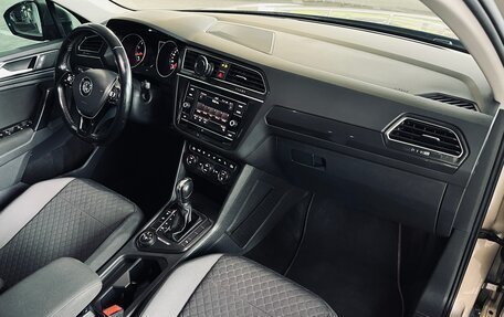 Volkswagen Tiguan II, 2017 год, 2 270 000 рублей, 11 фотография