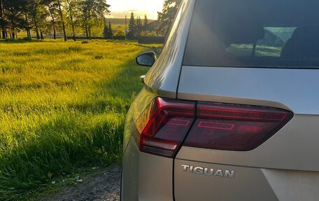 Volkswagen Tiguan II, 2017 год, 2 270 000 рублей, 19 фотография