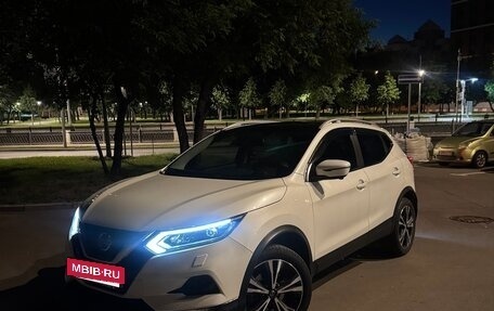 Nissan Qashqai, 2020 год, 2 100 000 рублей, 4 фотография