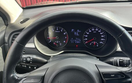 KIA Rio IV, 2018 год, 1 350 000 рублей, 8 фотография