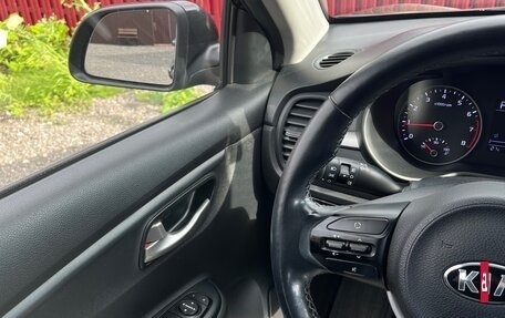 KIA Rio IV, 2018 год, 1 350 000 рублей, 10 фотография