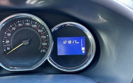 Renault Sandero II рестайлинг, 2015 год, 800 000 рублей, 8 фотография