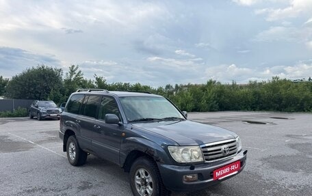 Toyota Land Cruiser 100 рестайлинг 2, 2006 год, 1 650 000 рублей, 7 фотография