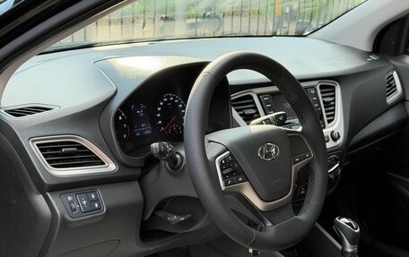 Hyundai Solaris II рестайлинг, 2021 год, 1 599 000 рублей, 8 фотография