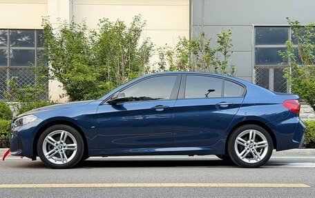 BMW 1 серия, 2022 год, 1 250 000 рублей, 7 фотография