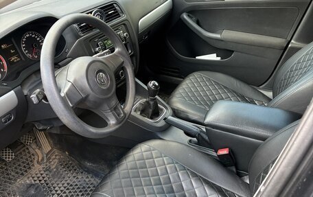 Volkswagen Jetta VI, 2012 год, 850 000 рублей, 8 фотография
