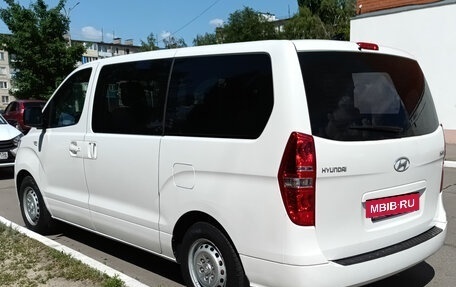Hyundai H-1 II рестайлинг, 2021 год, 3 099 000 рублей, 8 фотография