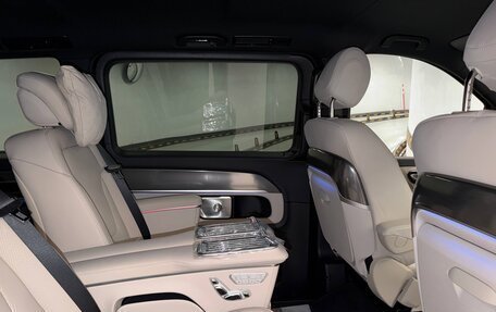 Mercedes-Benz V-Класс, 2026 год, 15 000 000 рублей, 15 фотография