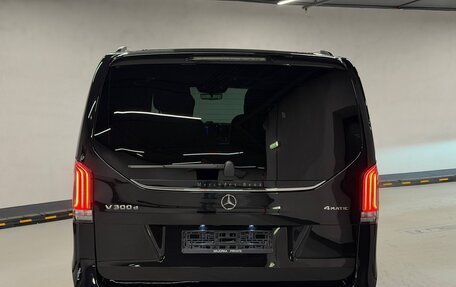 Mercedes-Benz V-Класс, 2026 год, 15 000 000 рублей, 17 фотография