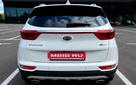 KIA Sportage IV рестайлинг, 2017 год, 2 010 000 рублей, 2 фотография