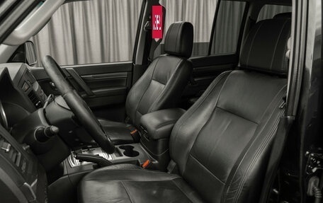 Mitsubishi Pajero IV, 2011 год, 2 080 000 рублей, 9 фотография