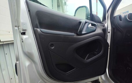 Peugeot Partner II рестайлинг 2, 2009 год, 565 000 рублей, 11 фотография