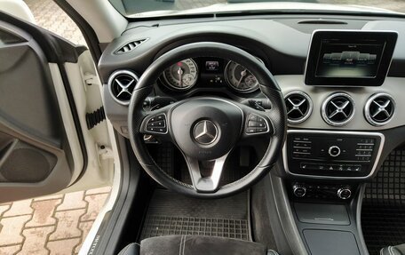 Mercedes-Benz CLA, 2016 год, 1 950 000 рублей, 24 фотография
