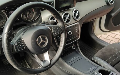 Mercedes-Benz CLA, 2016 год, 1 950 000 рублей, 21 фотография