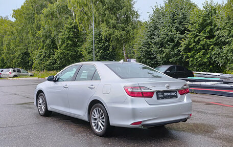 Toyota Camry, 2017 год, 2 030 000 рублей, 8 фотография
