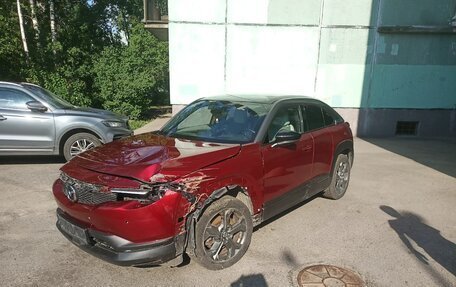 Mazda MX-30, 2020 год, 1 700 000 рублей, 9 фотография
