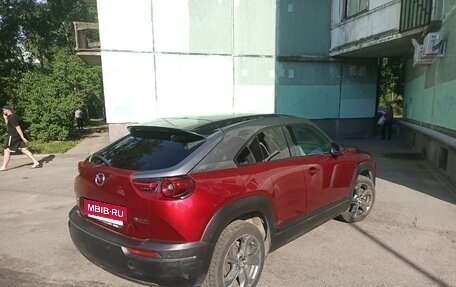 Mazda MX-30, 2020 год, 1 700 000 рублей, 6 фотография