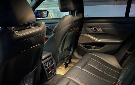 BMW 3 серия, 2019 год, 4 370 000 рублей, 14 фотография