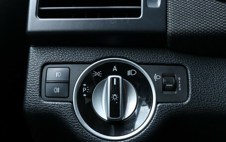 Mercedes-Benz GLK-Класс, 2011 год, 1 100 000 рублей, 19 фотография