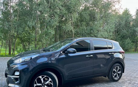 KIA Sportage IV рестайлинг, 2018 год, 1 790 000 рублей, 2 фотография