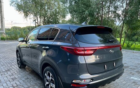KIA Sportage IV рестайлинг, 2018 год, 1 790 000 рублей, 5 фотография
