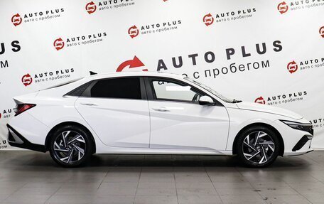 Hyundai Elantra, 2023 год, 2 189 000 рублей, 6 фотография