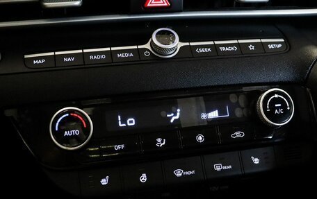 Hyundai Elantra, 2023 год, 2 189 000 рублей, 21 фотография