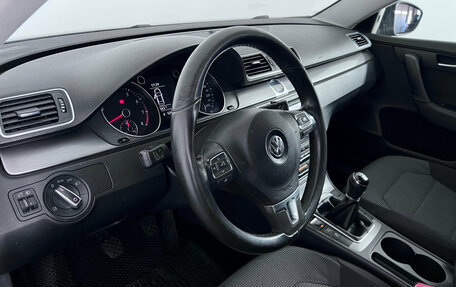 Volkswagen Passat B7, 2011 год, 995 000 рублей, 9 фотография