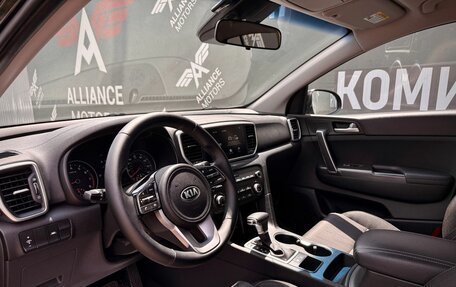 KIA Sportage IV рестайлинг, 2020 год, 1 950 000 рублей, 10 фотография