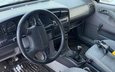 Volkswagen Passat B4, 1994 год, 250 000 рублей, 6 фотография