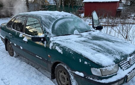Volkswagen Passat B4, 1994 год, 250 000 рублей, 4 фотография