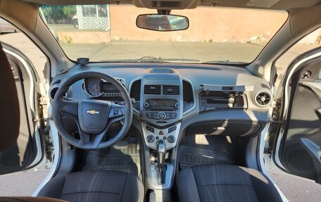 Chevrolet Aveo III, 2012 год, 500 000 рублей, 9 фотография