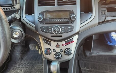 Chevrolet Aveo III, 2012 год, 500 000 рублей, 11 фотография