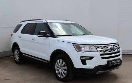 Ford Explorer VI, 2018 год, 2 690 000 рублей, 3 фотография