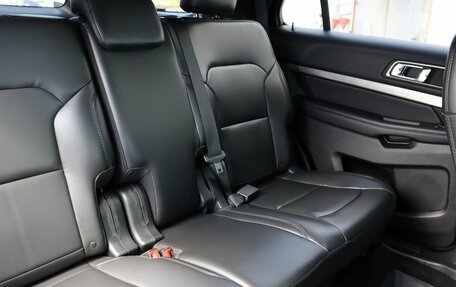 Ford Explorer VI, 2018 год, 2 690 000 рублей, 20 фотография