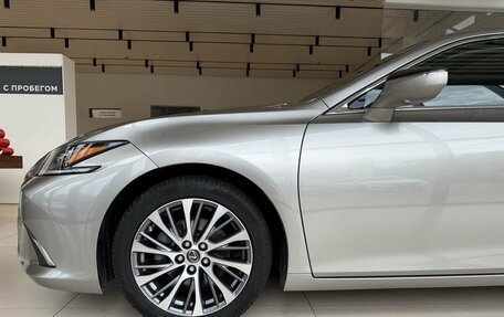 Lexus ES VII, 2019 год, 3 350 000 рублей, 27 фотография
