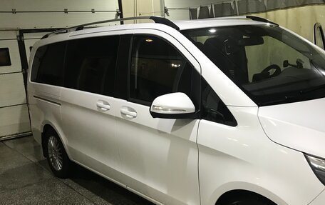 Mercedes-Benz V-Класс, 2014 год, 3 050 000 рублей, 1 фотография